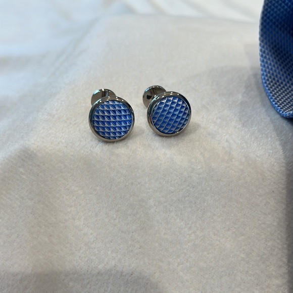 Valerio Garati Blue and Silver Tie 100% Silk and Cufflinks - Picture 9 of 13